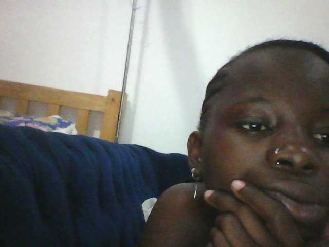 Live sex webcam photo for Tinnysweet #278063681