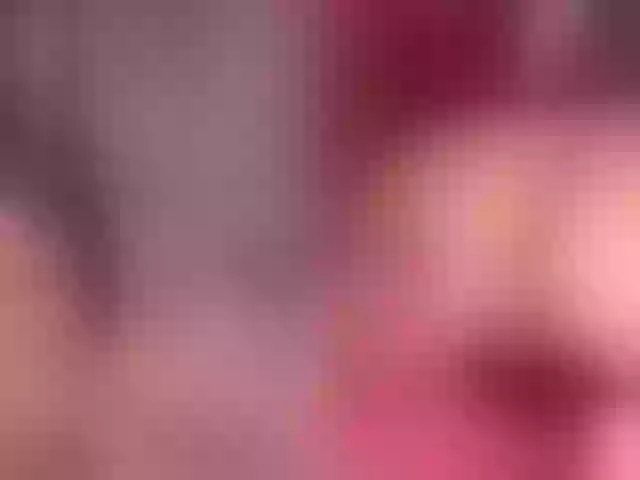 Live sex webcam photo for Tiny-Annie #276230361