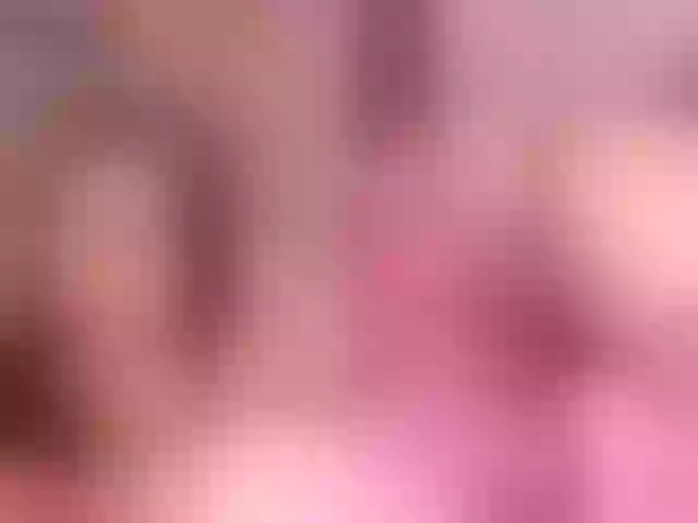 Live sex webcam photo for Tiny-Annie #276379387