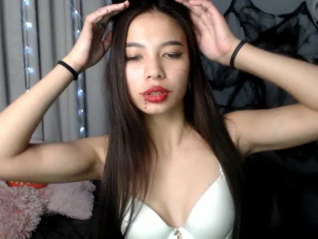 Live sex webcam photo for TinyAlove #276586552