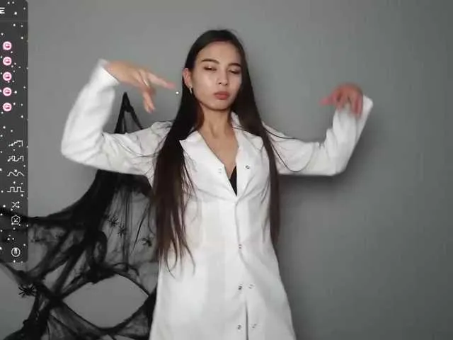 Live sex webcam photo for TinyAlove #276716893