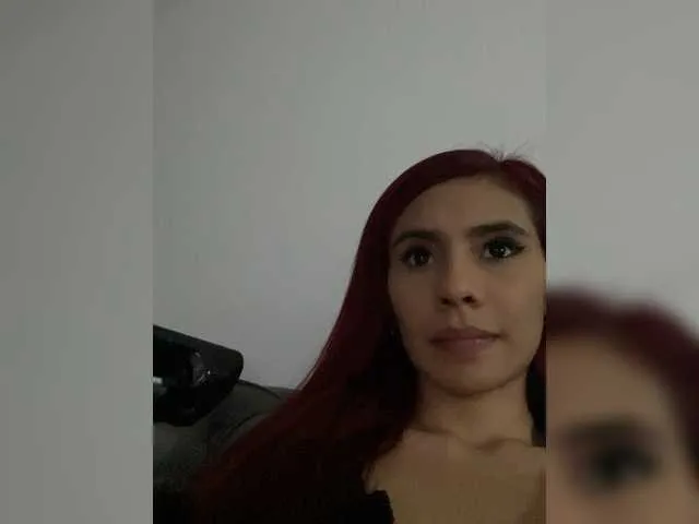Live sex webcam photo for TinyRouse #272000162