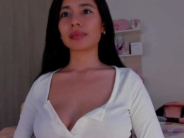 Live sex webcam photo for TinyRouse #294055162