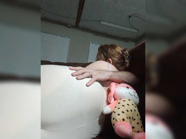 Live sex webcam photo for TitiPiti24 #277604021