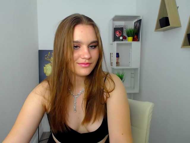 Live sex webcam photo for ToBeLoveda #276301378