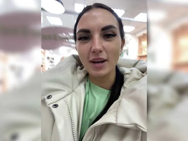 Live sex webcam photo for TokionaJoe #272765732