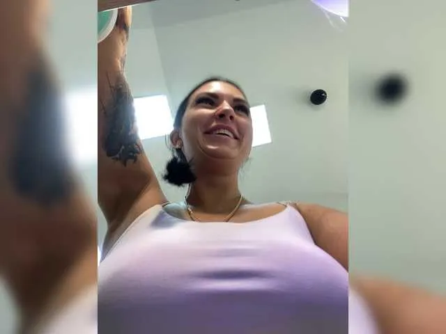 Live sex webcam photo for TokionaJoe #273549845