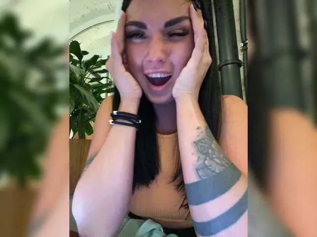 Live sex webcam photo for TokionaJoe #273626219