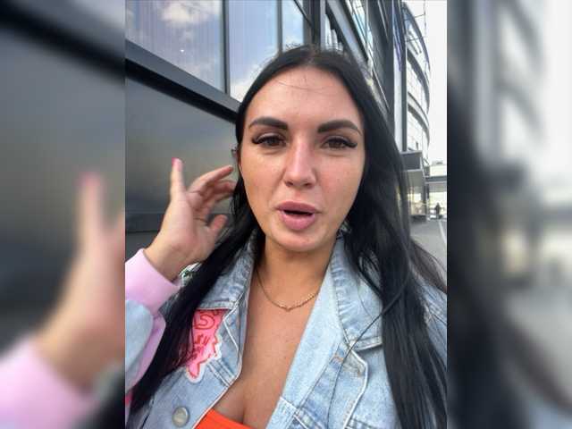 Live sex webcam photo for TokionaJoe #275525062