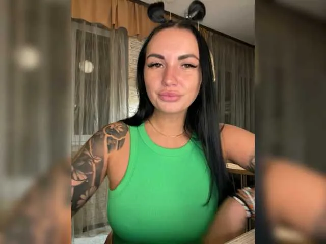 Live sex webcam photo for TokionaJoe #275536675