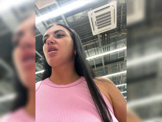 Live sex webcam photo for TokionaJoe #275568124