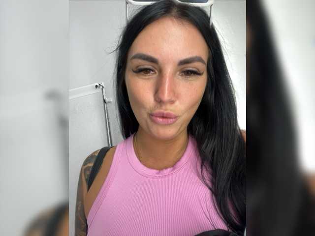 Live sex webcam photo for TokionaJoe #275598184