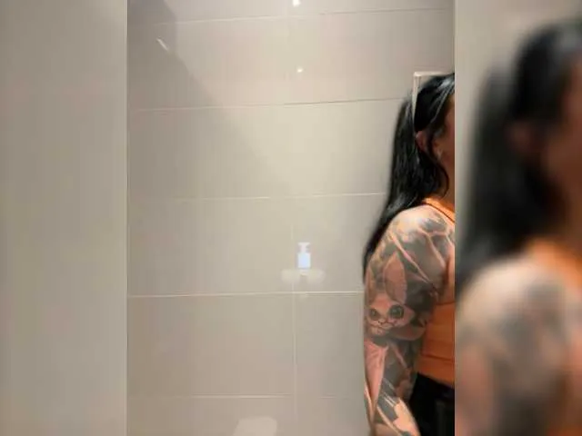 Live sex webcam photo for TokionaJoe #277237180