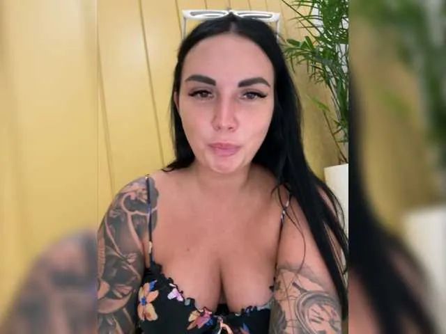 Live sex webcam photo for TokionaJoe #277244181