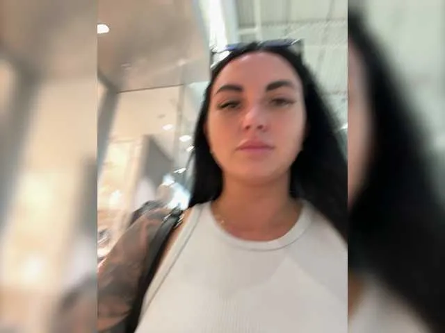 Live sex webcam photo for TokionaJoe #278160390