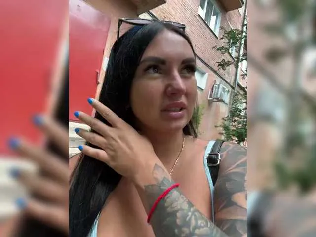 Live sex webcam photo for TokionaJoe #279523596