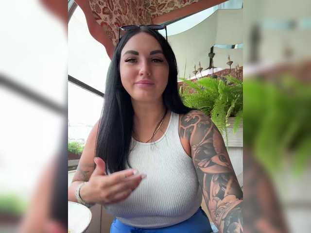 Live sex webcam photo for TokionaJoe #283190359