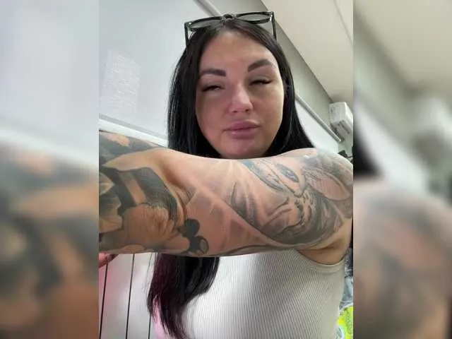 Live sex webcam photo for TokionaJoe #291595763