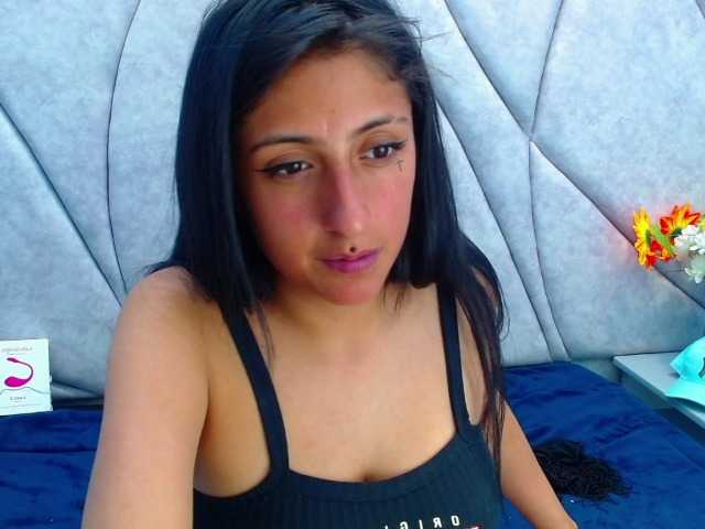 Live sex webcam photo for Tokkio777 #290412984