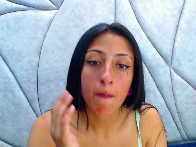 Live sex webcam photo for Tokkio777 #290420066