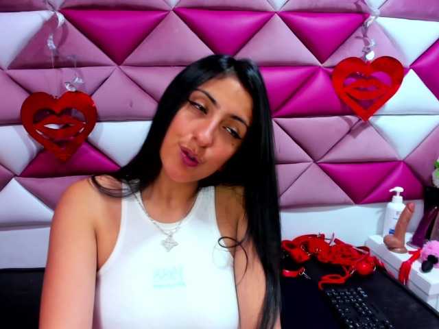 Live sex webcam photo for Tokkio777 #291075196