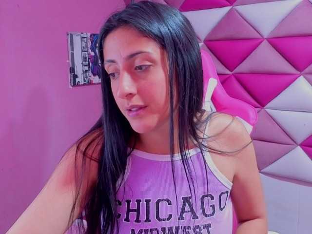 Live sex webcam photo for Tokkio777 #291444758