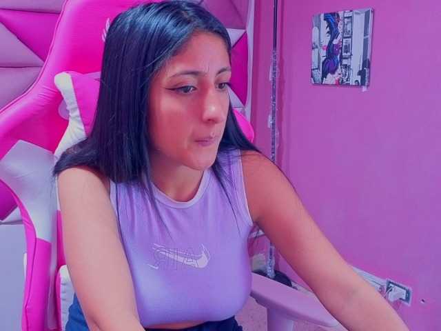 Live sex webcam photo for Tokkio777 #291581110