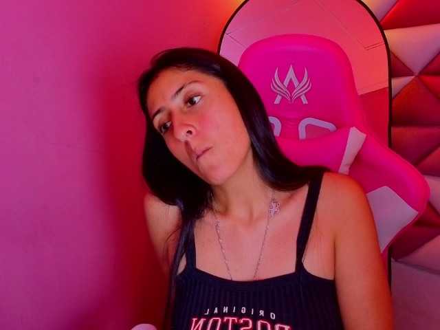 Live sex webcam photo for Tokkio777 #292046390