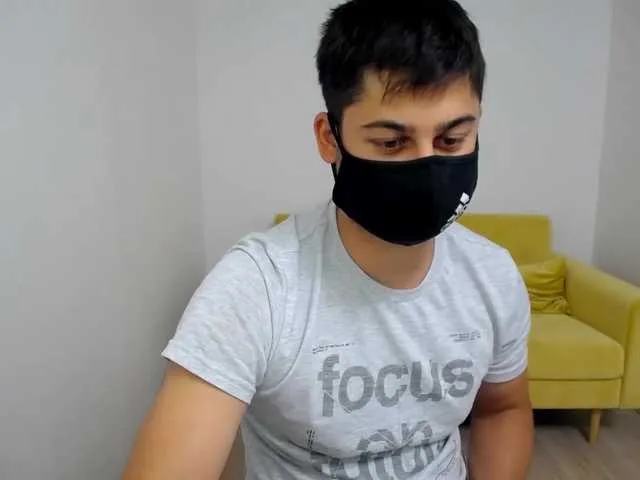 Live sex webcam photo for TomGuys #288037752