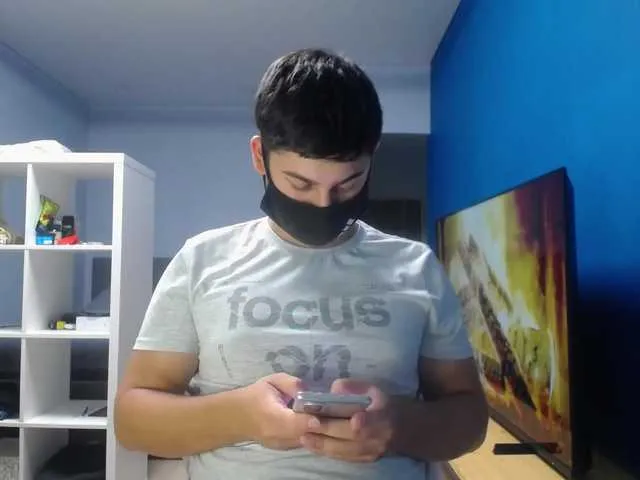 Live sex webcam photo for TomGuys #288037826
