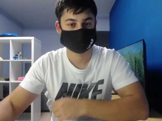 Live sex webcam photo for TomGuys #288037827