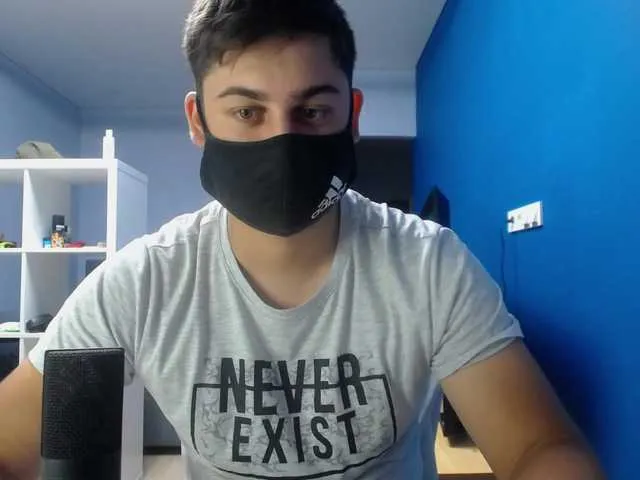 Live sex webcam photo for TomGuys #288037855
