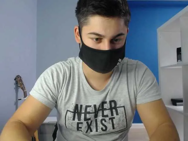 Live sex webcam photo for TomGuys #288037886