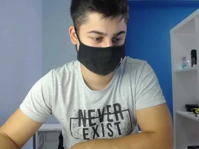 Live sex webcam photo for TomGuys #288037889