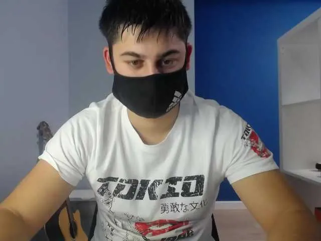 Live sex webcam photo for TomGuys #288037893