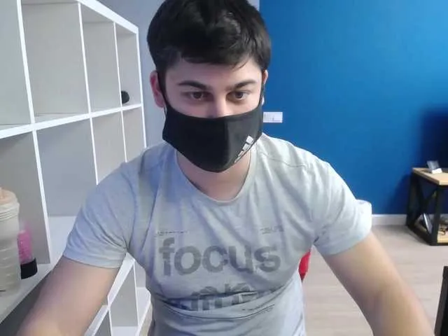 Live sex webcam photo for TomGuys #288037917