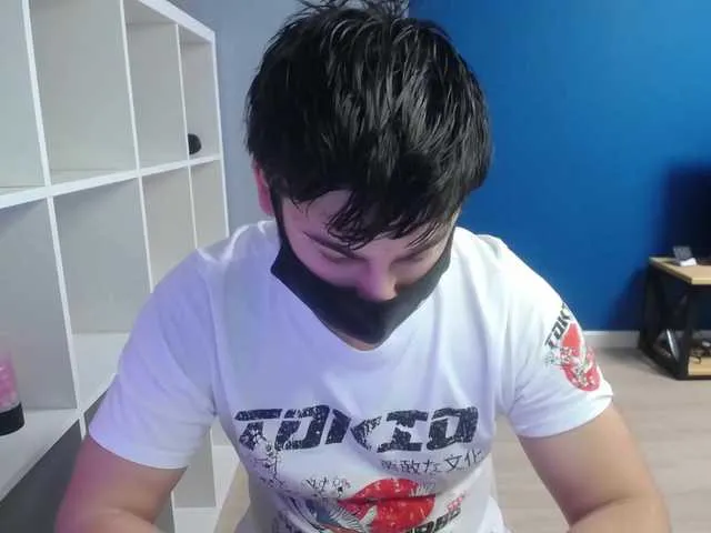 Live sex webcam photo for TomGuys #288037920