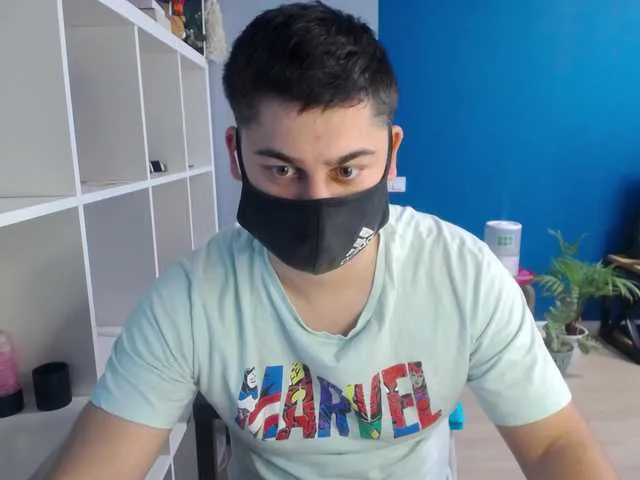 Live sex webcam photo for TomGuys #290512997