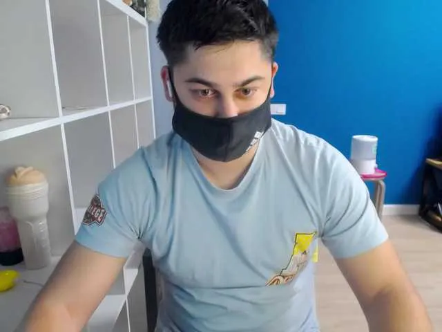 Live sex webcam photo for TomGuys #290602087