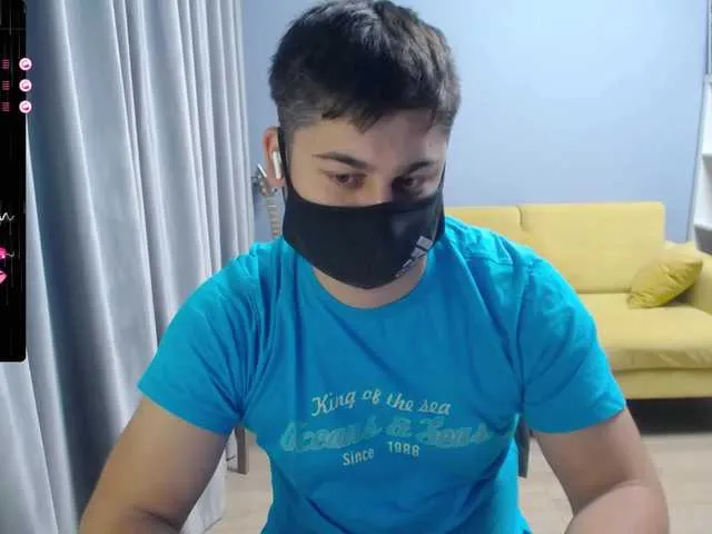 Live sex webcam photo for TomGuys #291092335