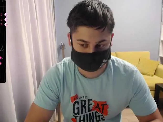 Live sex webcam photo for TomGuys #291144449