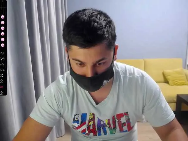 Live sex webcam photo for TomGuys #291578035