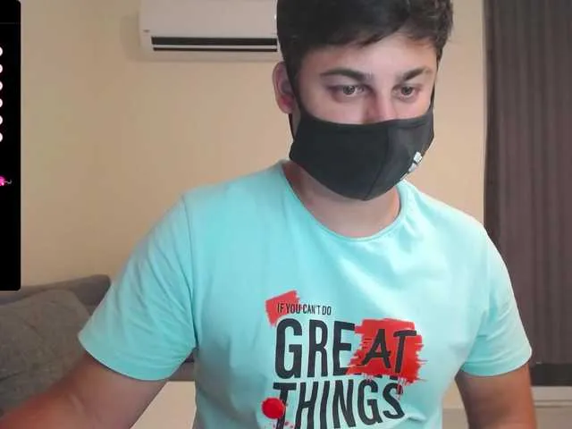 Live sex webcam photo for TomGuys #291813530