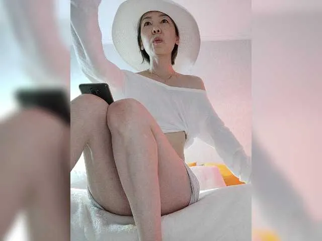 Live sex webcam photo for Tomelise #277900303