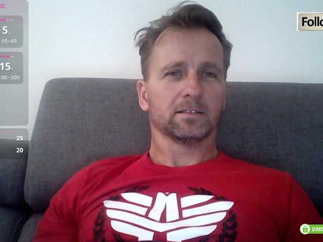 Live sex webcam photo for Tomhardic #292430425