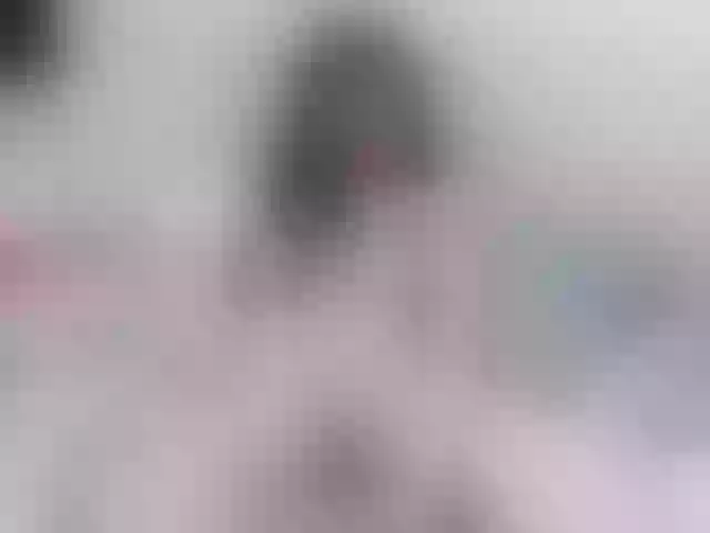 Live sex webcam photo for TomiLun #276388320