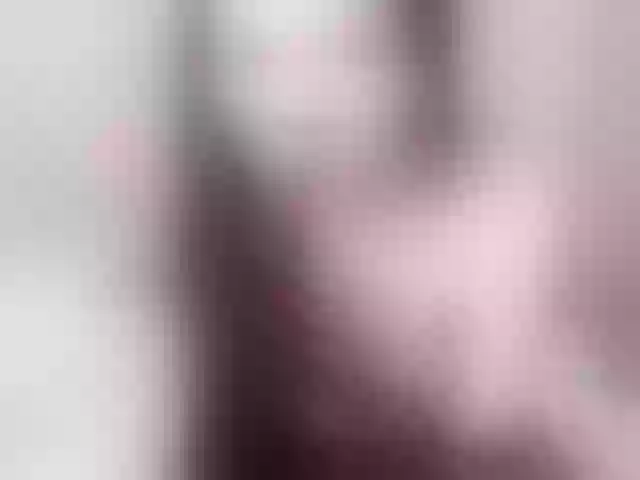 Live sex webcam photo for TomiLun #276524436