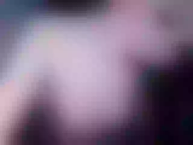 Live sex webcam photo for TomiLun #277035887