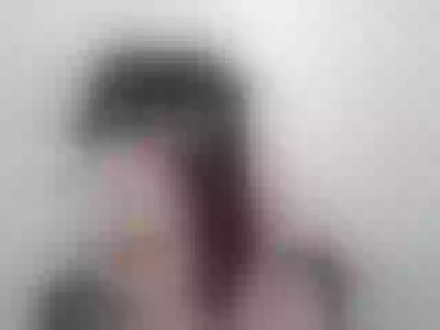 Live sex webcam photo for TomiLun #277605447