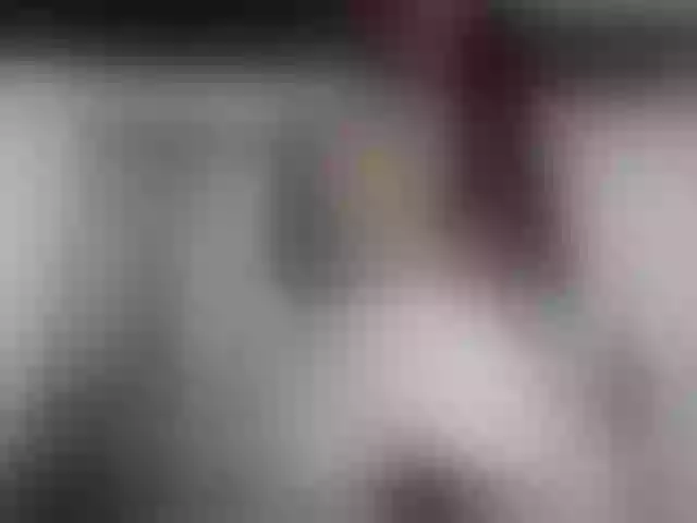 Live sex webcam photo for TomiLun #278093466